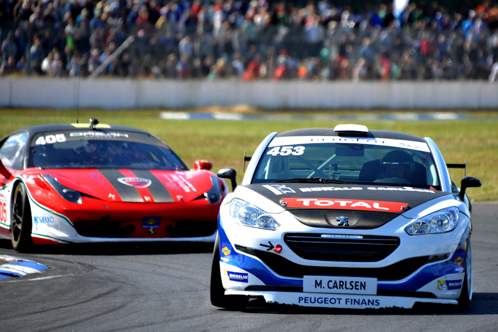 Med RCZ-raceren kæmpede Michael Carlsen med Ferrarier og Porscher
(Foto: Carlsen Motorsport)
